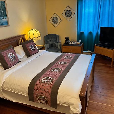 Rodmay Hotel Powell River Extérieur photo