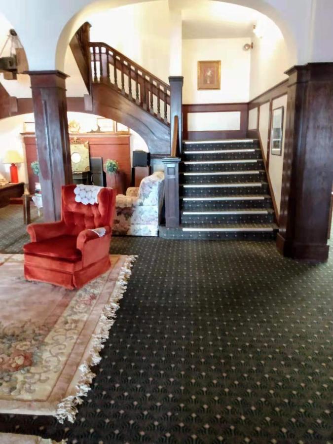 Rodmay Hotel Powell River Extérieur photo
